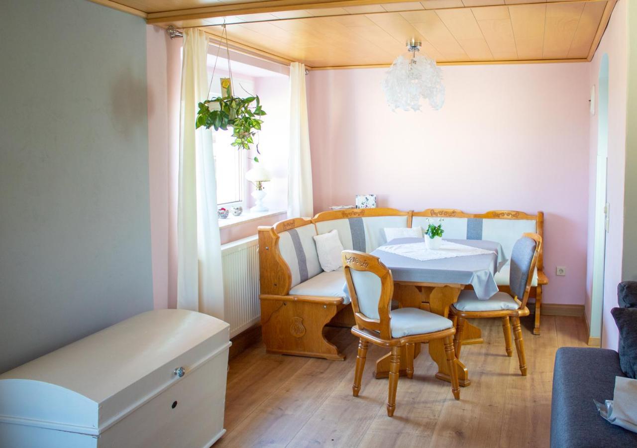 Ferienwohnung Am Kugelbaum Lunzenau Esterno foto