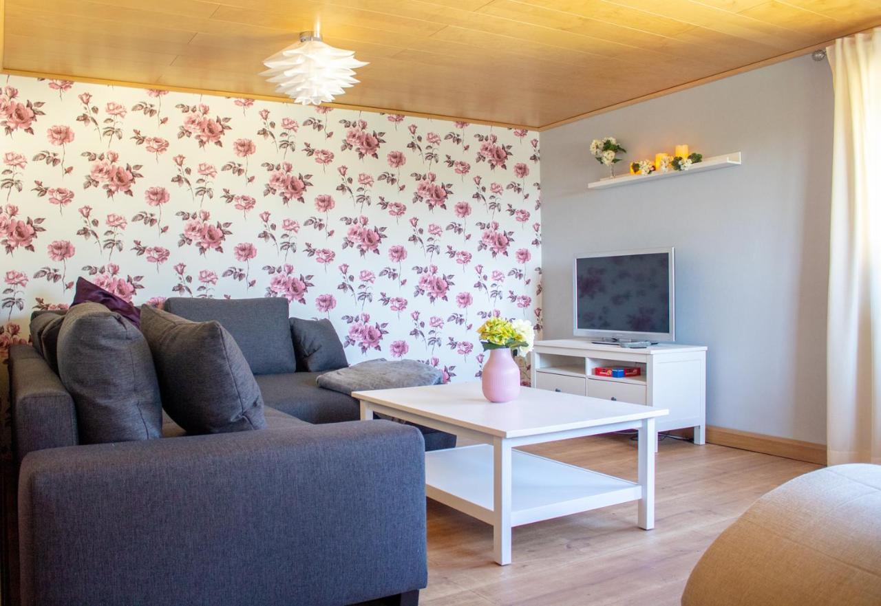 Ferienwohnung Am Kugelbaum Lunzenau Esterno foto