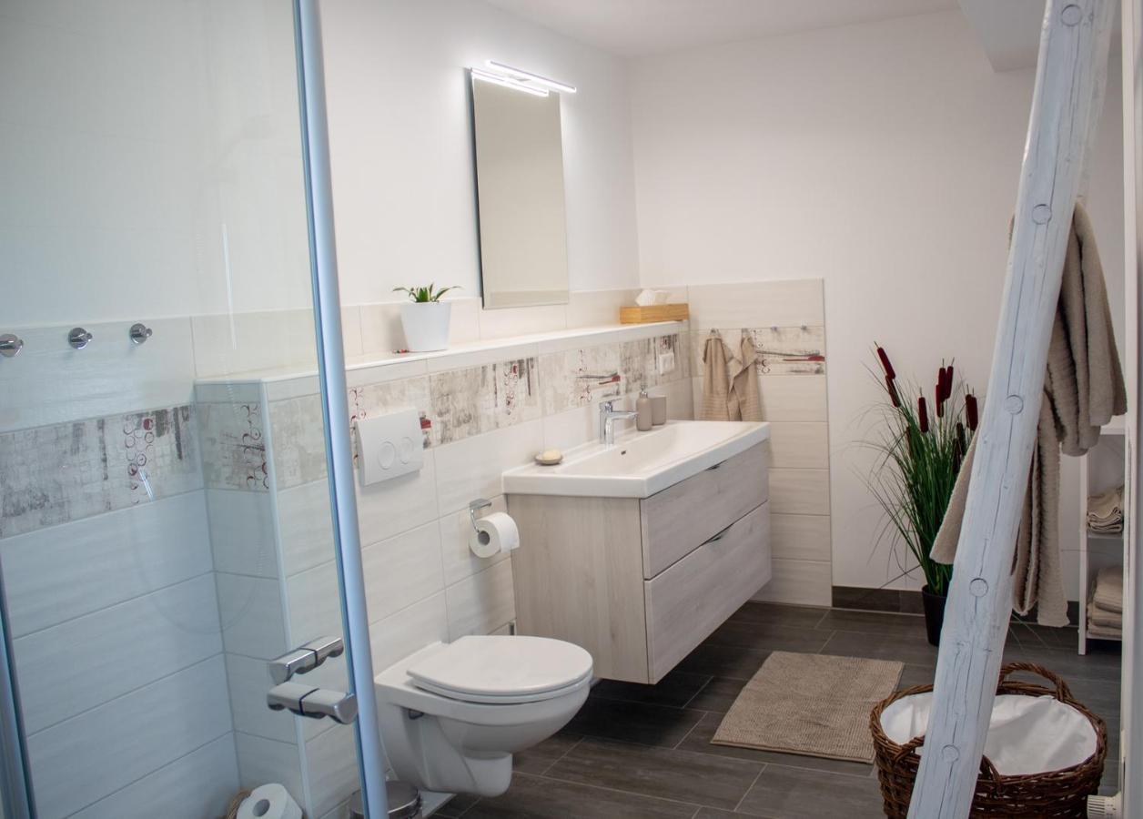 Ferienwohnung Am Kugelbaum Lunzenau Esterno foto